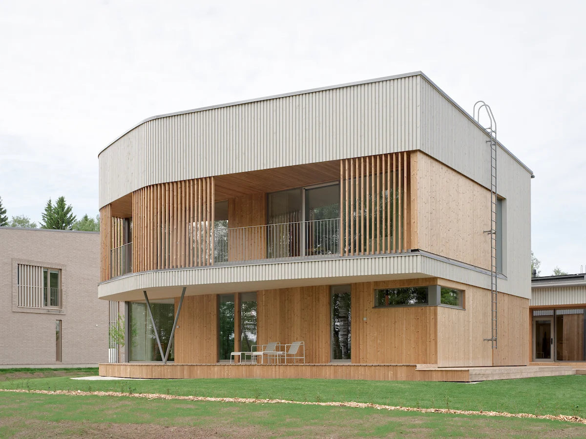 Lunawood Siding / Cladding - Sharp HF 20×142, 1x6 Siding (Luna Trim)