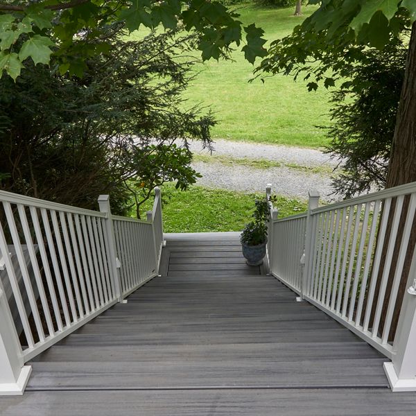 Trex Signature® Top Deck Rail Cover in 96"